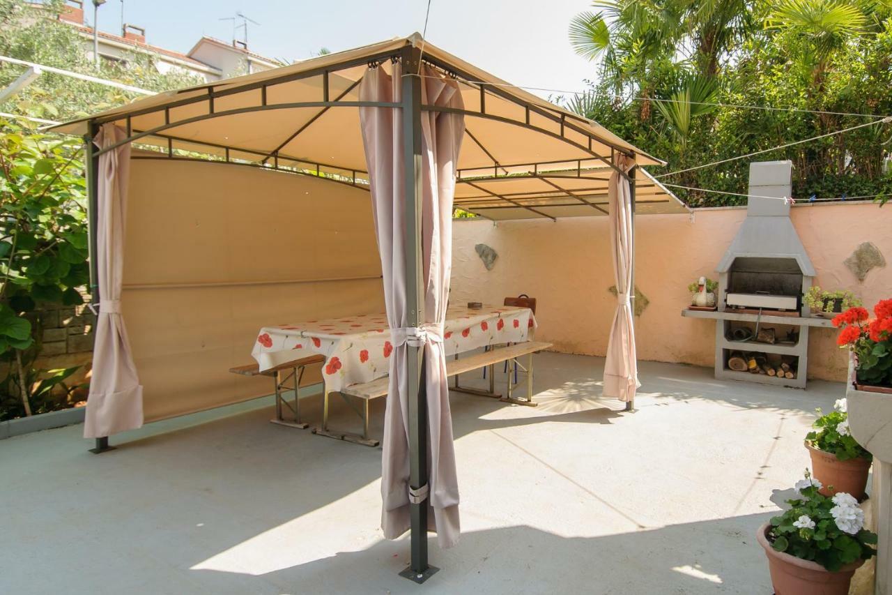 Apartments Nives Porec Luaran gambar