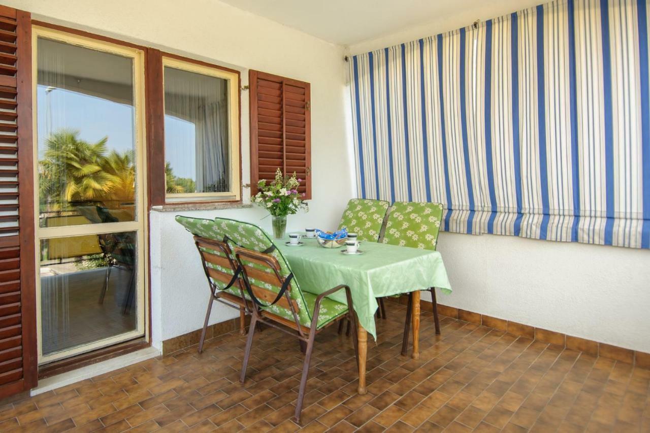 Apartments Nives Porec Luaran gambar