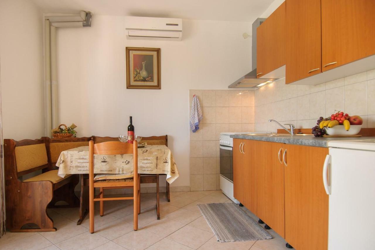 Apartments Nives Porec Luaran gambar