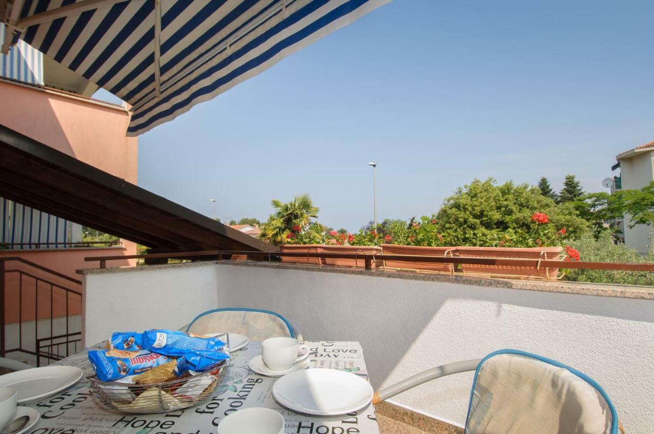 Apartments Nives Porec Luaran gambar