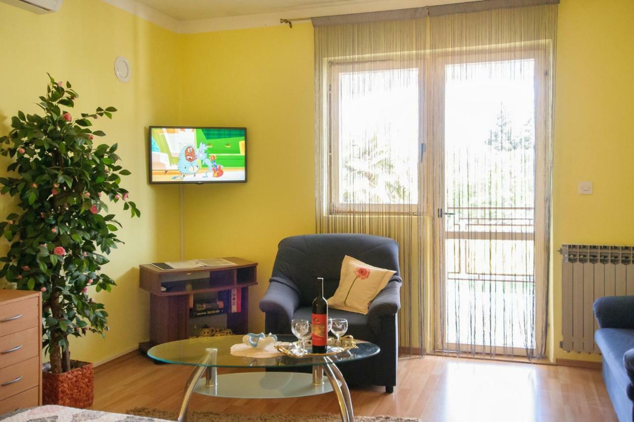 Apartments Nives Porec Luaran gambar